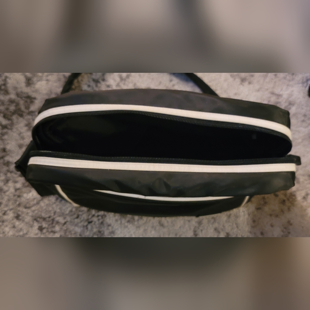 Candies Waterproof Multi-Functional Crossbody Bag… - image 4